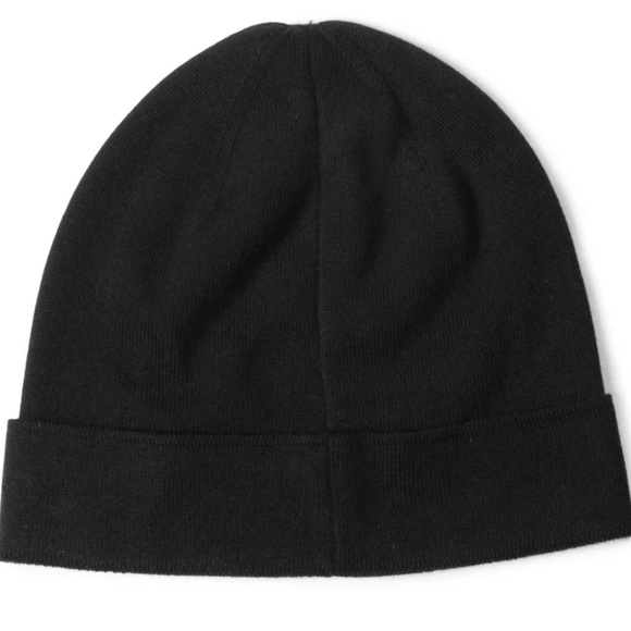 NIB AUTHENTIC GIVENCHY UNISEX Black and White Logo Beanie - Picture 5 of 10